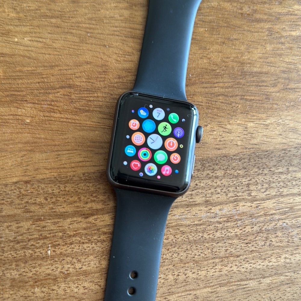 Apple Watch - Series 3 - Smart Wearable Black